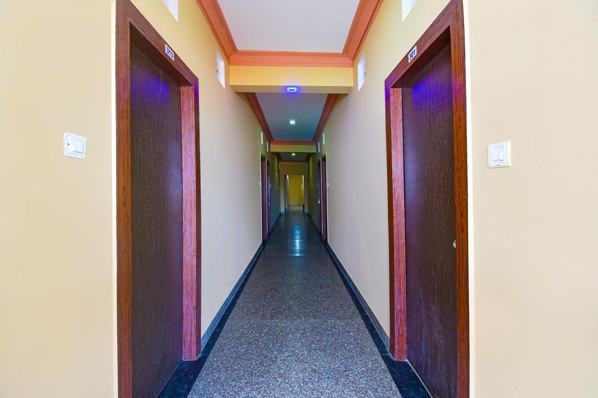Oyo Flagship Hotel Sea Garden プリ エクステリア 写真
